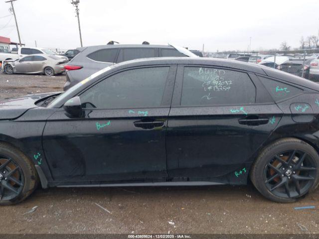 Honda Civic Sport Image 13