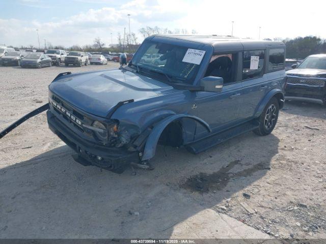 Ford Bronco Outer Banks Image 6