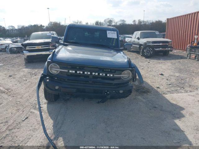 Ford Bronco Outer Banks Image 9