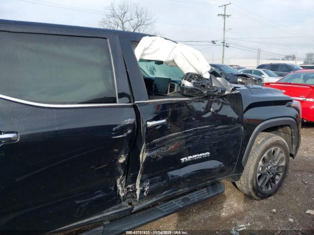 Toyota Tundra Limited 4wd Image 3