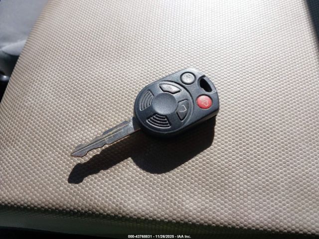 Ford Escape Xls Image 6