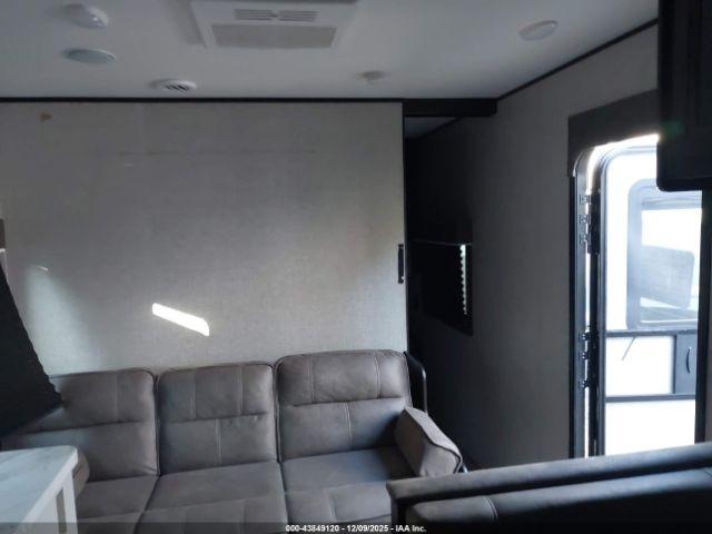 Jayco Travel Trlr Image 2