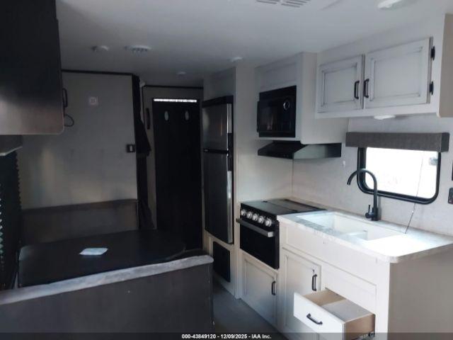 Jayco Travel Trlr Image 3