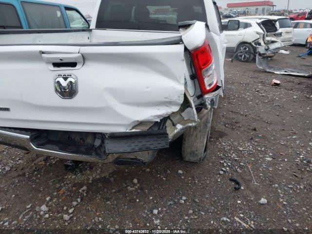 Ram 1500 Big Horn  4x2 5'7 Box Image 16