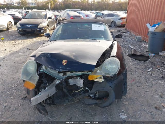 Porsche Boxster Image 10