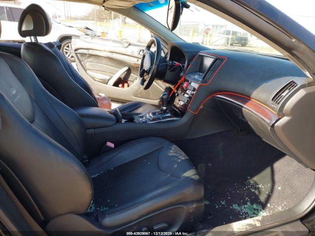 INFINITI G37 Image 8