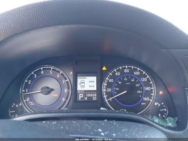 INFINITI G37 Image 9