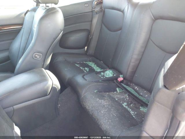 INFINITI G37 Image 7