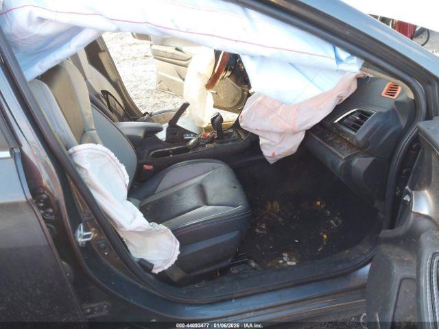 Subaru Crosstrek Limited Image 10