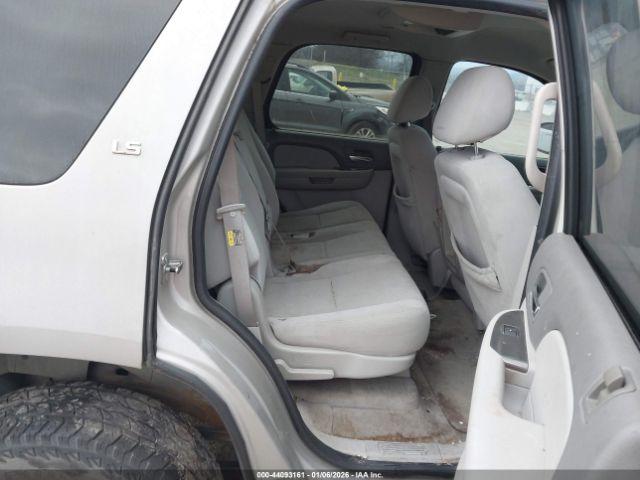 Chevrolet Tahoe Ls Image 7
