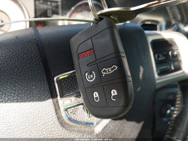 Dodge Charger Image 6