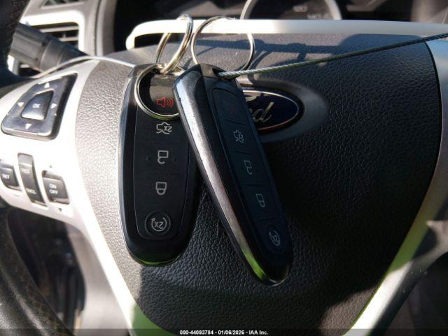 Ford Explorer Sport Image 13