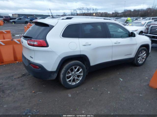 Jeep Cherokee Latitude Fwd Image 3