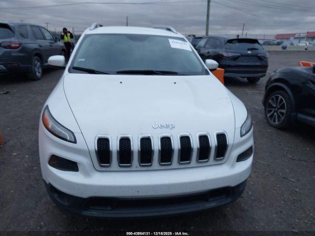 Jeep Cherokee Latitude Fwd Image 10