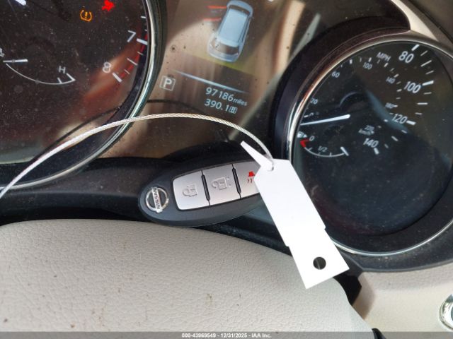 Nissan Rogue Sv Image 8