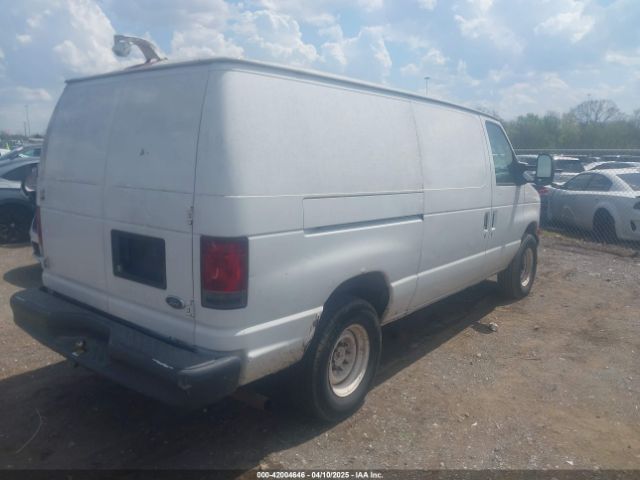 Ford E-250 Image 7