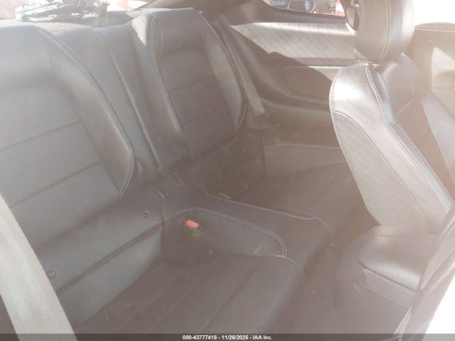 Ford Mustang Ecoboost Premium Fastback Image 8