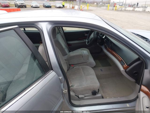 Buick LeSabre Custom Image 10