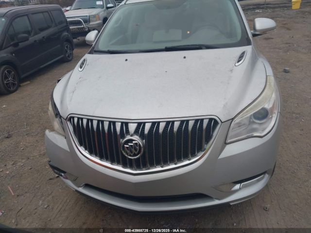 Buick Enclave Leather Image 11