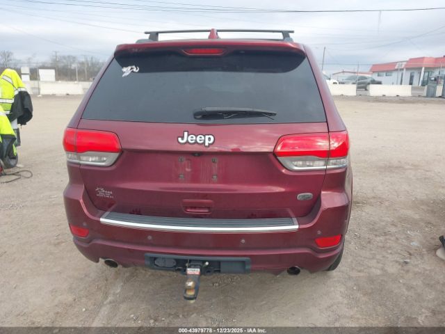 Jeep Grand Cherokee Overland Image 16