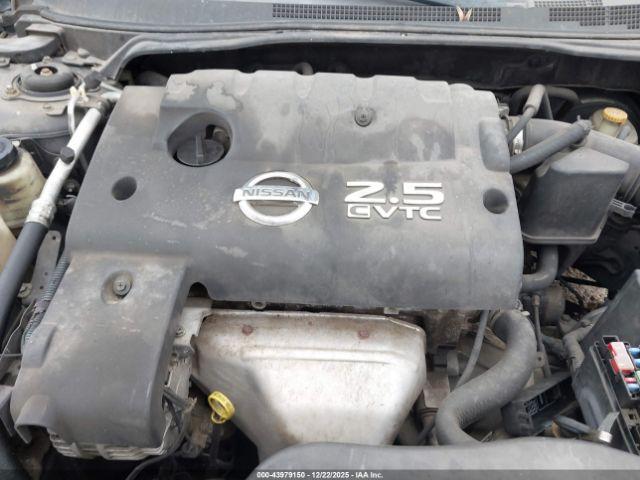 Nissan Altima 2.5 S Image 8