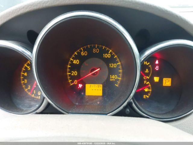 Nissan Altima 2.5 S Image 10