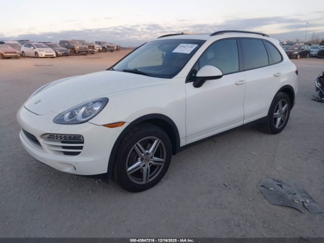 Porsche Cayenne Image 3