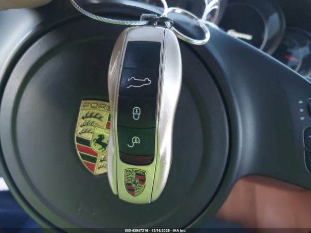 Porsche Cayenne Image 10