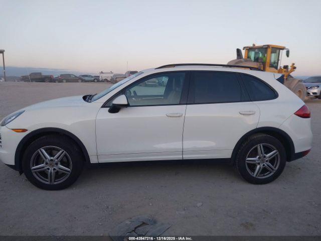 Porsche Cayenne Image 7