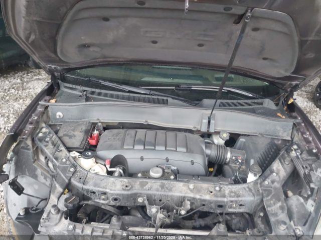 GMC Acadia Denali Image 5