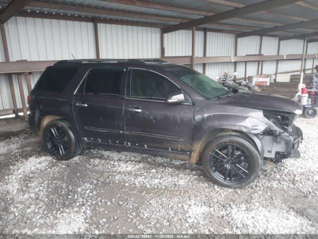 GMC Acadia Denali Image 12