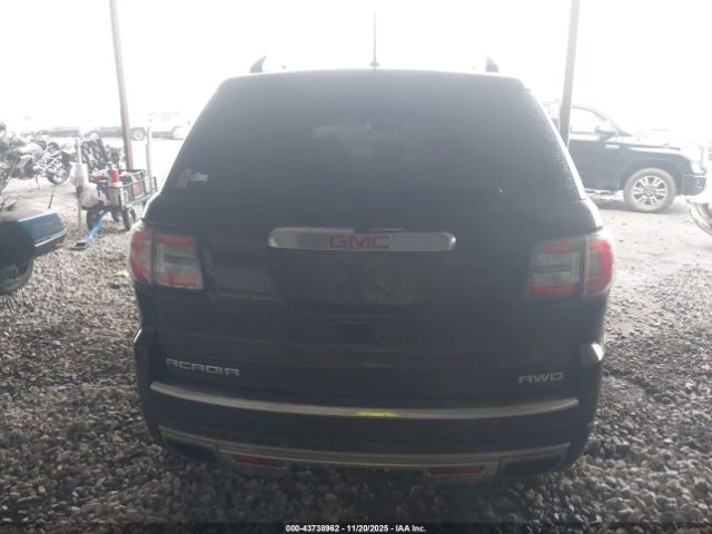 GMC Acadia Denali Image 9