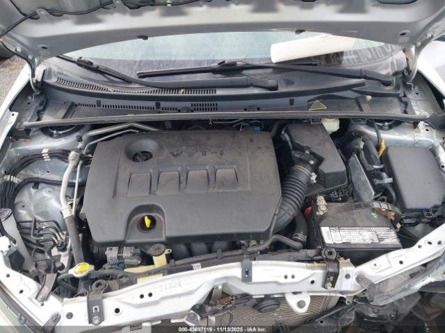 Toyota Corolla Le Image 5