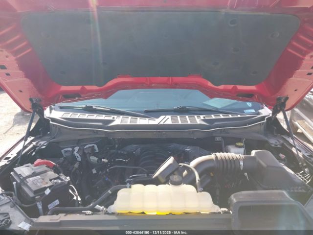 Ford F-150 Lariat Image 2