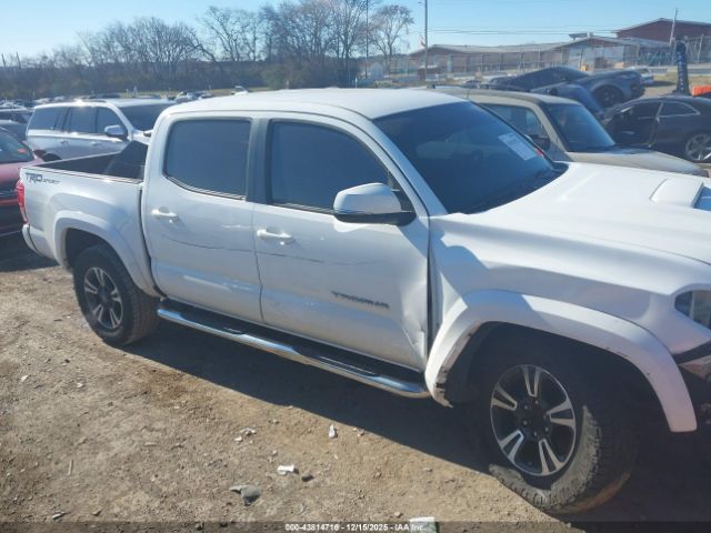 Toyota Tacoma Trd Sport Image 14