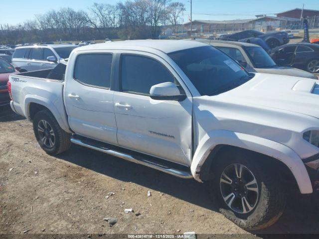 Toyota Tacoma Trd Sport Image 14