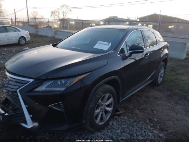 Lexus RX Image 11