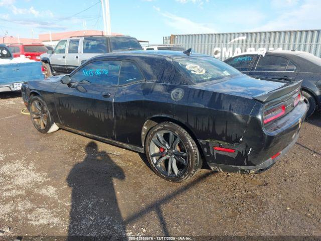 Dodge Challenger Sxt Image 3