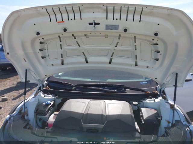 Hyundai Ioniq Sel Image 10