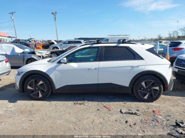 Hyundai Ioniq Sel Image 9