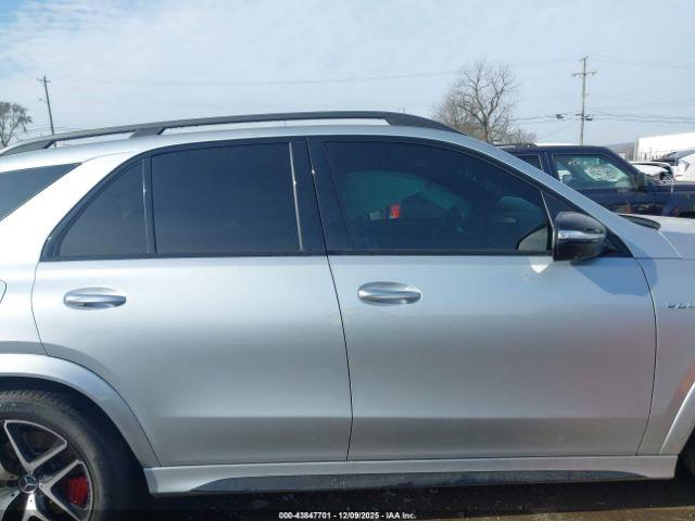 Mercedes-Benz GLE S 4matic+ Image 14