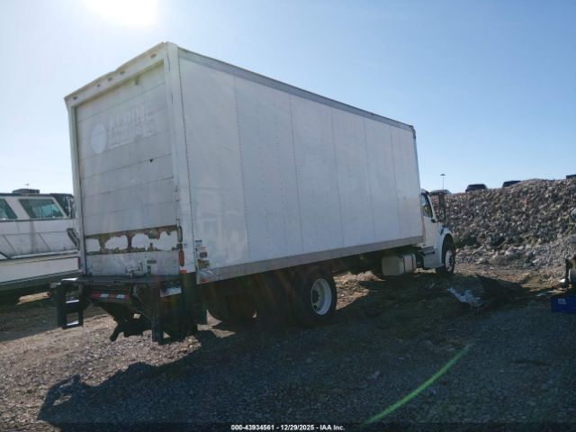 Freightliner M2 106 Medium Duty Image 4