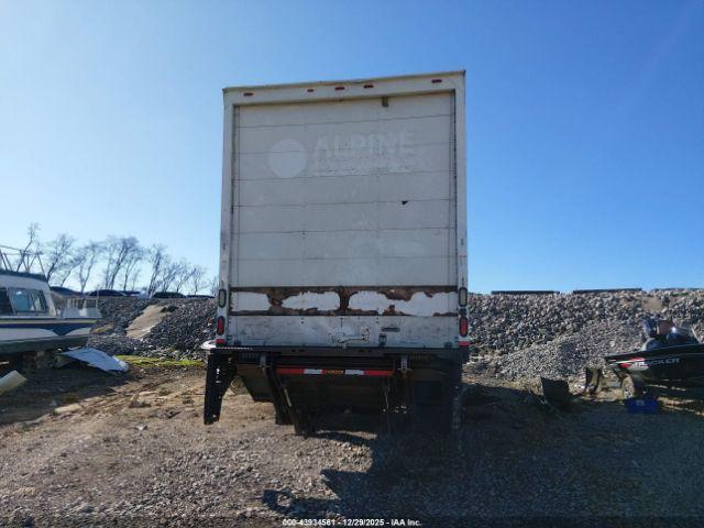 Freightliner M2 106 Medium Duty Image 10