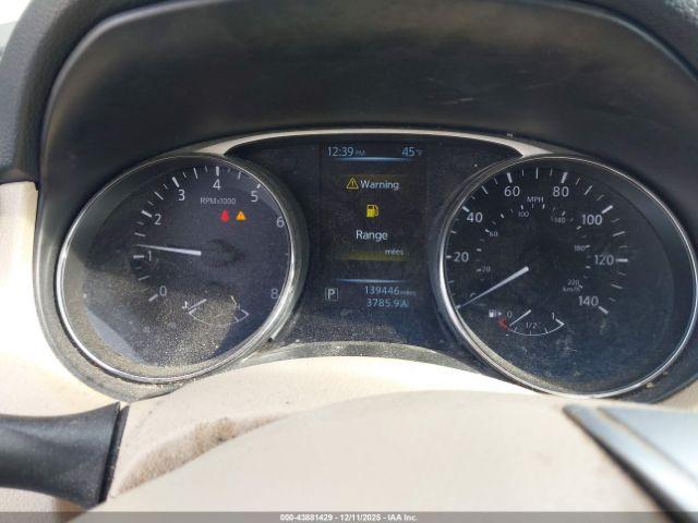 Nissan Rogue Sv Image 12