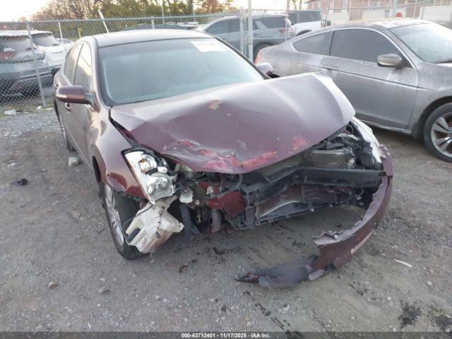 Nissan Altima Image 15