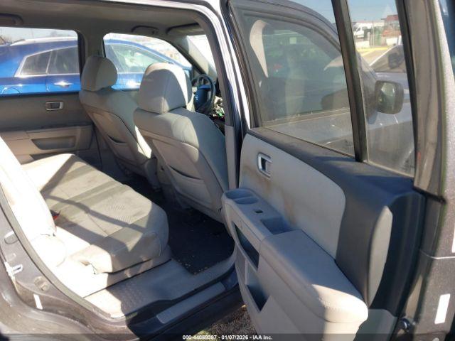 Honda Pilot Lx Image 7