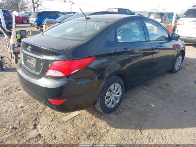 Hyundai ACCENT Se Image 8