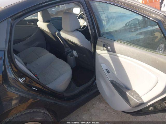 Hyundai ACCENT Se Image 7