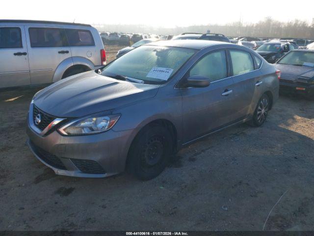 Nissan Sentra S Image 8