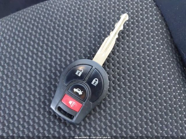 Nissan Sentra S Image 2